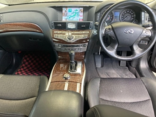 NISSAN FUGA 2016