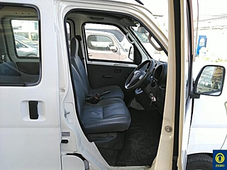 DAIHATSU HIJET VAN 2011