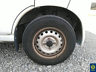 DAIHATSU HIJET VAN 2011