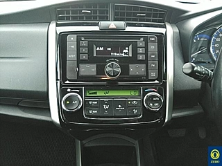 TOYOTA COROLLA FIELDER 2016