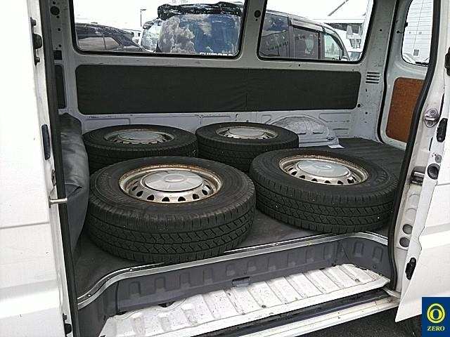 NISSAN VANETTE VAN 2013