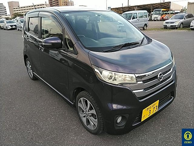 NISSAN DAYZ 2013