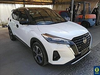 NISSAN KIX 2021