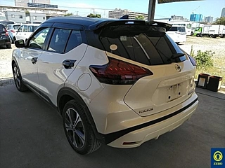 NISSAN KIX 2021