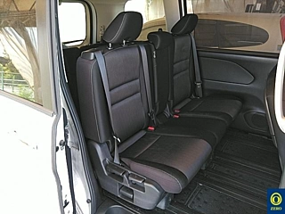 NISSAN SERENA 2017