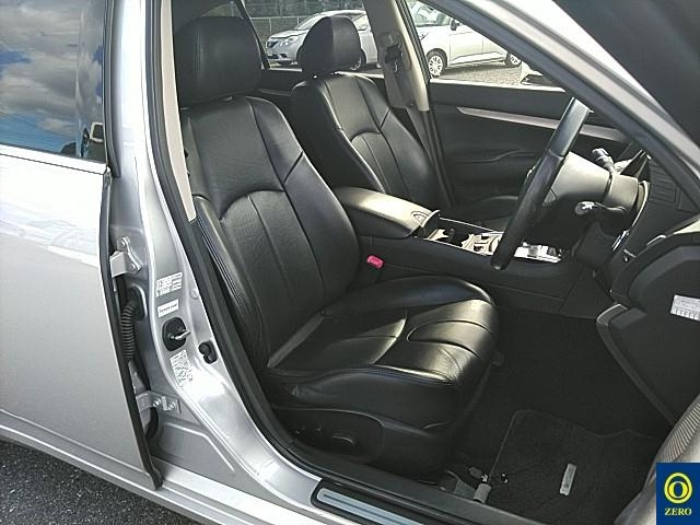 NISSAN SKYLINE 2011