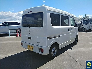SUZUKI EVERY 2021