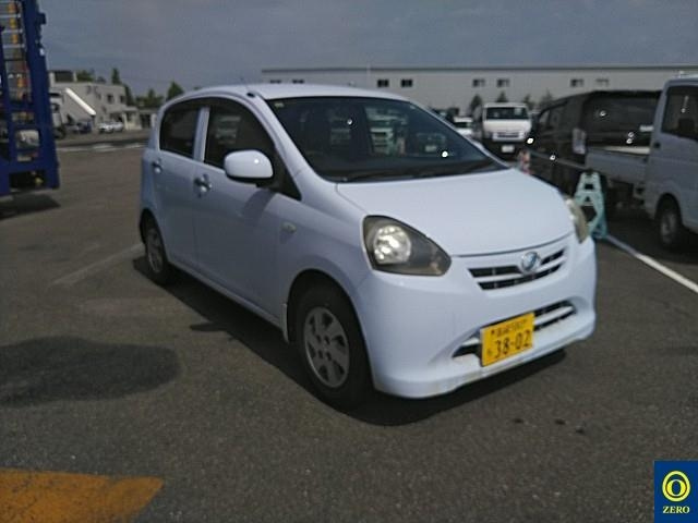 DAIHATSU MIRA E S 2012