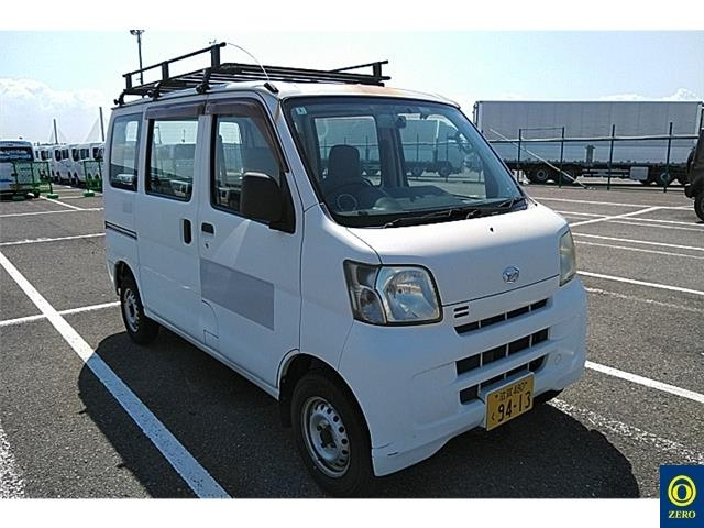 DAIHATSU HIJET VAN 2011