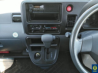 DAIHATSU HIJET VAN 2009
