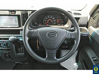 DAIHATSU HIJET VAN 2018