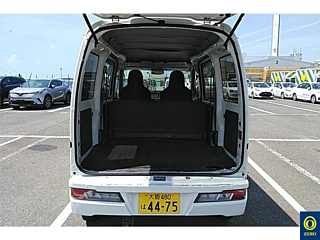 DAIHATSU HIJET VAN 2018
