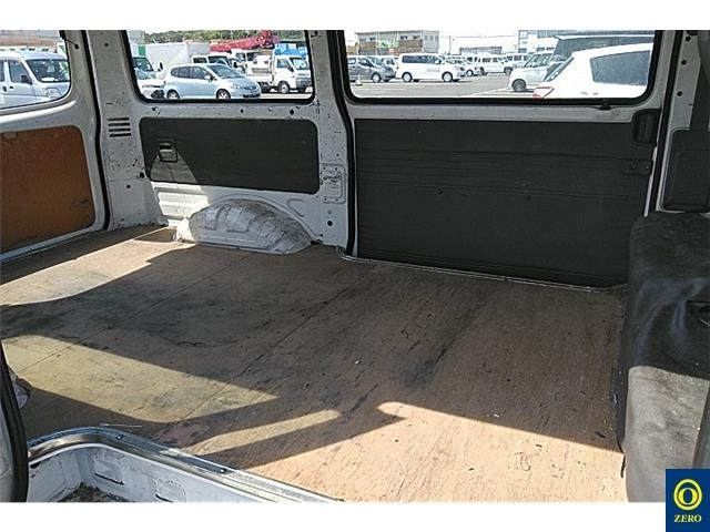 MAZDA BONGO VAN 2011
