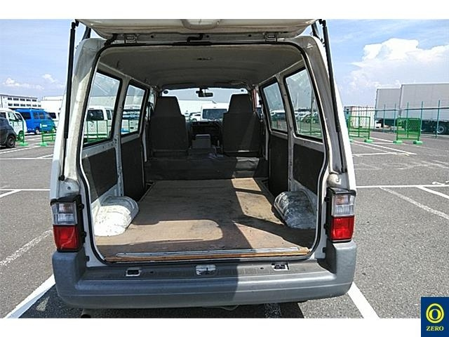 MAZDA BONGO VAN 2011