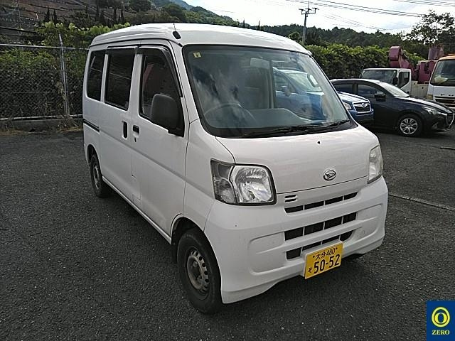DAIHATSU HIJET VAN 2017