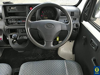 DAIHATSU HIJET VAN 2015