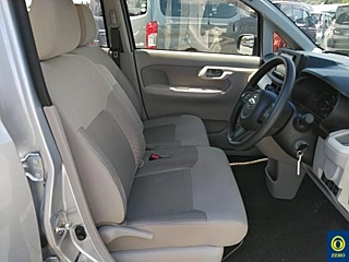 DAIHATSU MOVE 2016