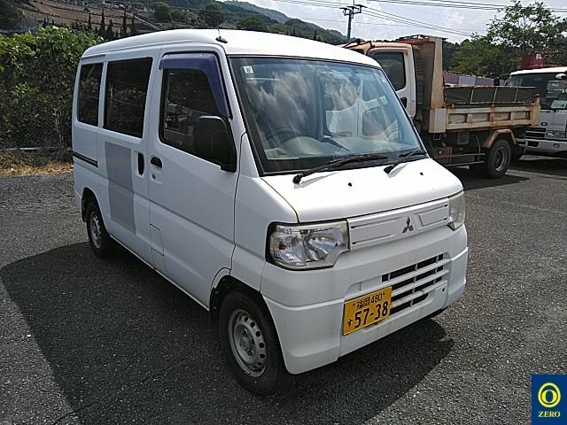 MITSUBISHI MINICAB VAN 2012