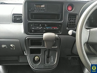 DAIHATSU HIJET VAN 2015