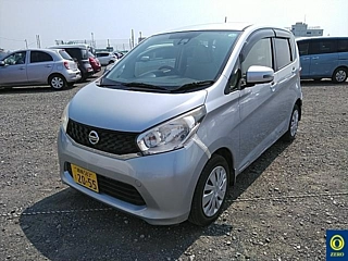 NISSAN DAYZ 2015