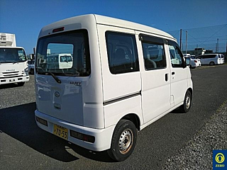 DAIHATSU HIJET VAN 2017