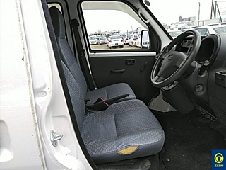 DAIHATSU HIJET VAN 2017