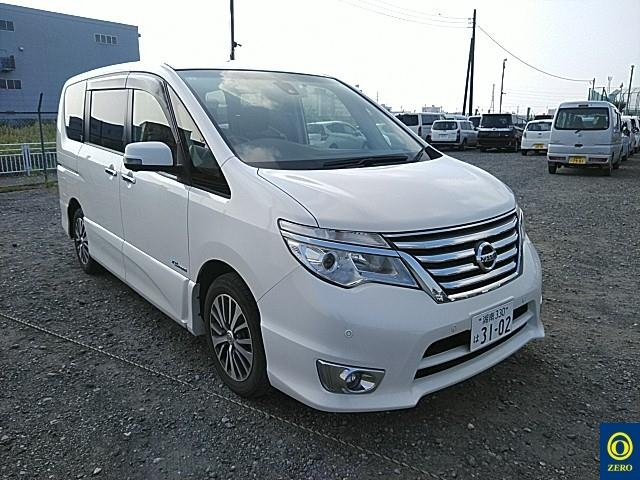 NISSAN SERENA 2015
