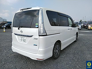NISSAN SERENA 2015
