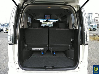 NISSAN SERENA 2015