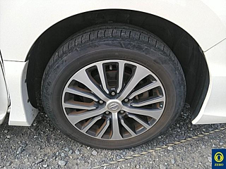 NISSAN SERENA 2015