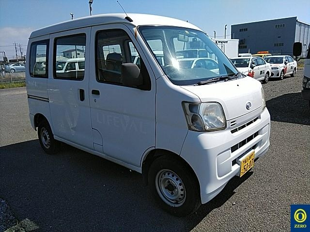 DAIHATSU HIJET VAN 2011