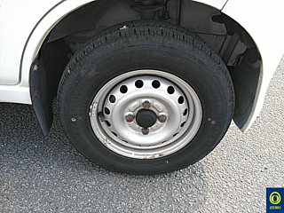 DAIHATSU HIJET VAN 2011