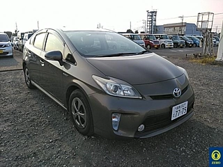 TOYOTA PRIUS 2013