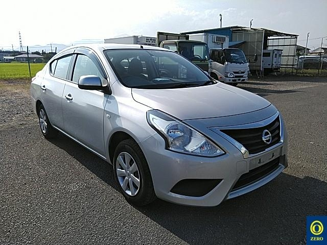 NISSAN LATIO 2015