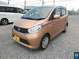 NISSAN DAYZ 2015