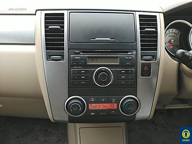 NISSAN TIIDA 2008