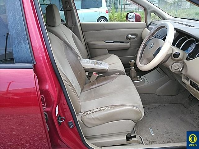 NISSAN TIIDA 2008