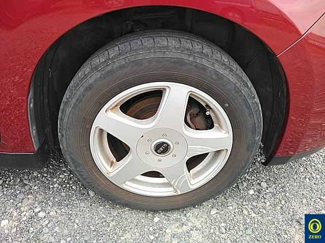 NISSAN TIIDA 2008