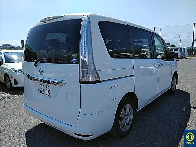 NISSAN SERENA 2014