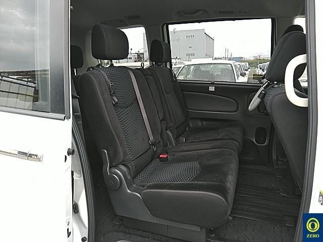 NISSAN SERENA 2014