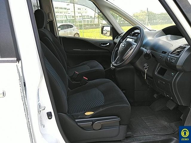 NISSAN SERENA 2014