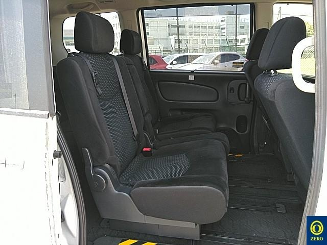 NISSAN SERENA 2014
