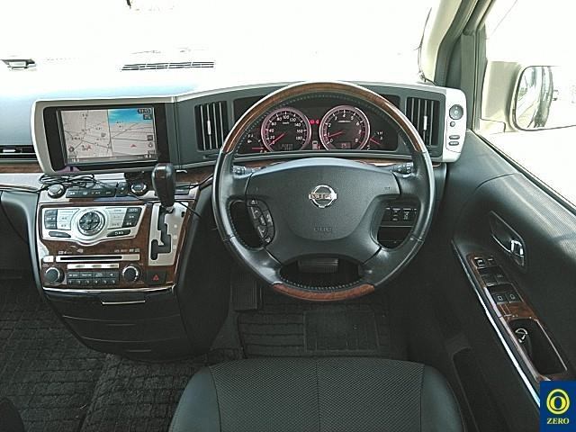 NISSAN ELGRAND 2009