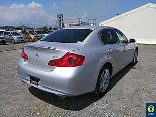 NISSAN SKYLINE 2011