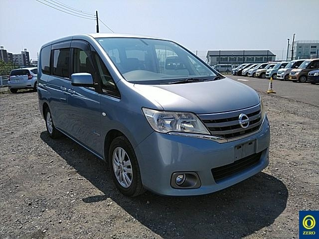 NISSAN SERENA 2012