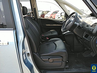 NISSAN SERENA 2012