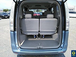 NISSAN SERENA 2012