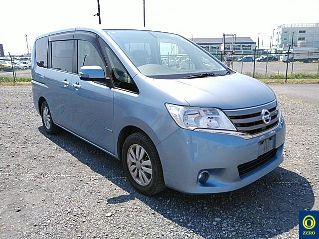 NISSAN SERENA 2012