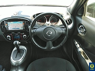 NISSAN JUKE 2015
