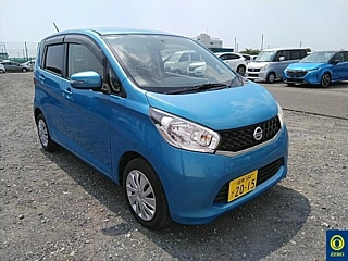 NISSAN DAYZ 2015